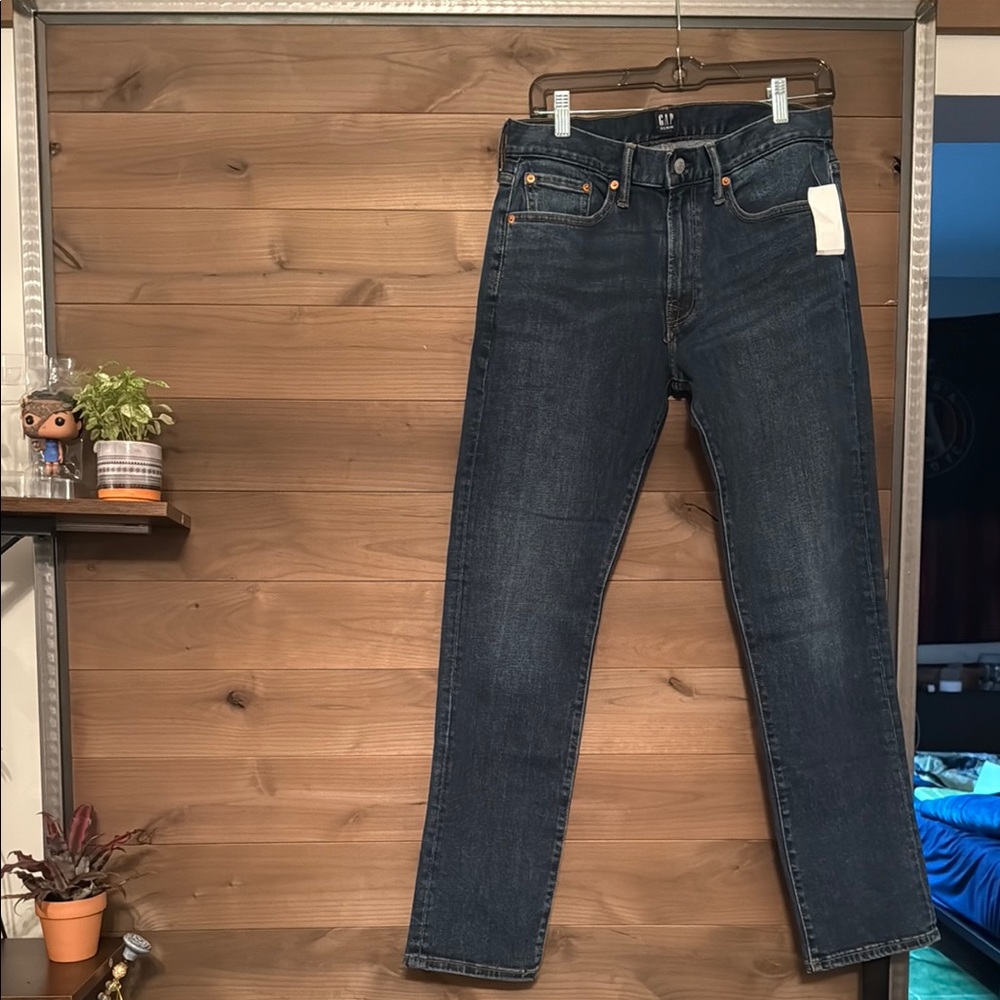 GAP Men's Dark Blue Straight Jeans